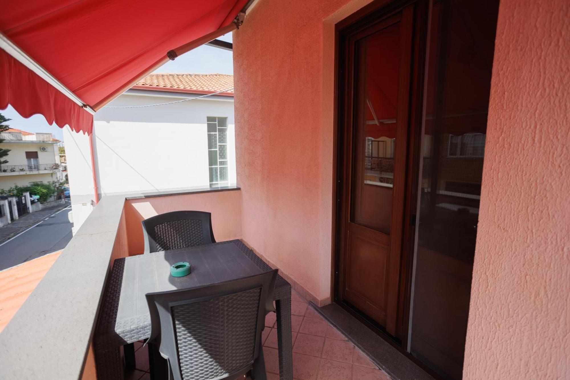 The Lemon Tree House Apartment Scalea Exterior photo