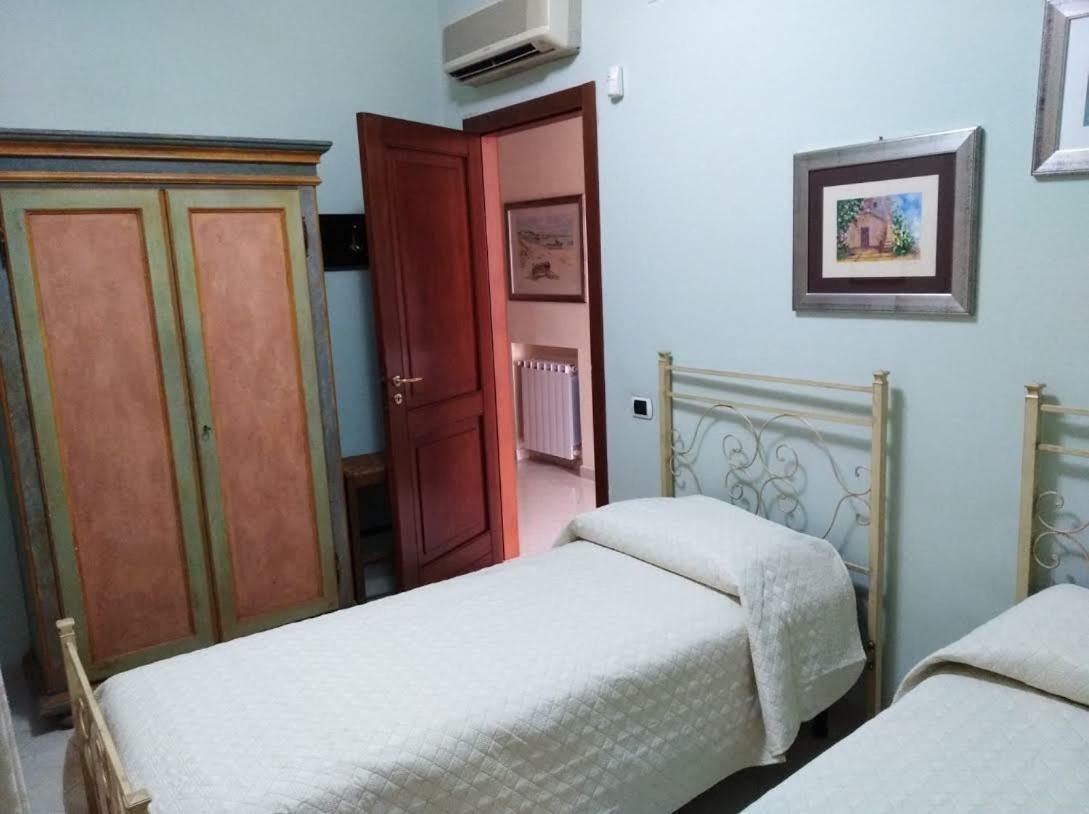 The Lemon Tree House Apartment Scalea Exterior photo